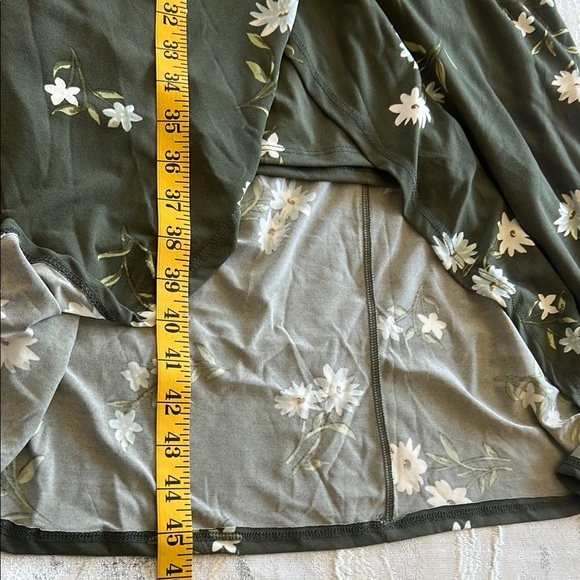 No Boundaries Green Floral Midi Dress - Picture 5 of 14